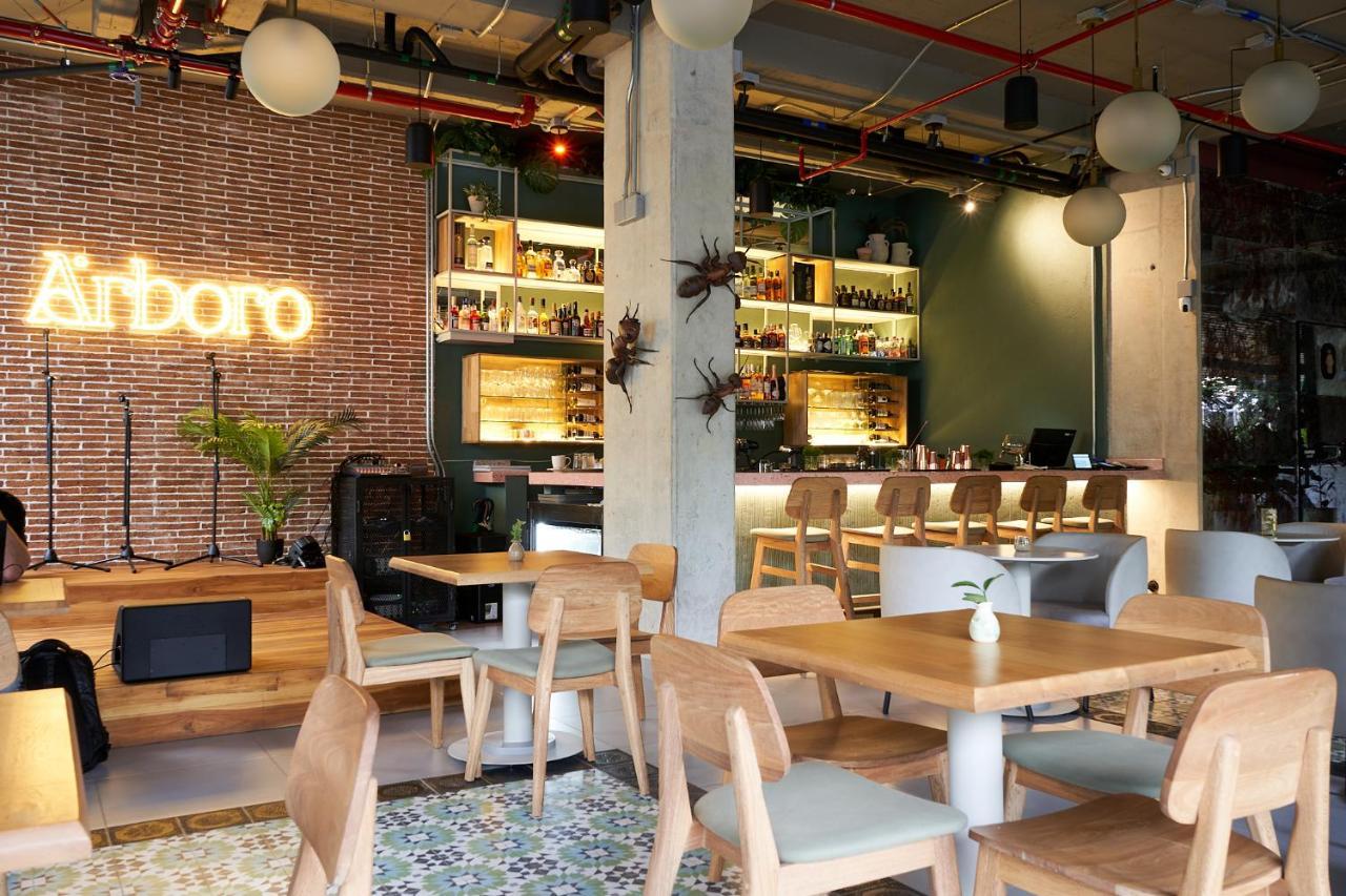 Eutopiq Hotel Меделин Екстериор снимка